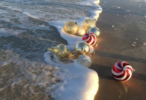 Ornaments in ocean